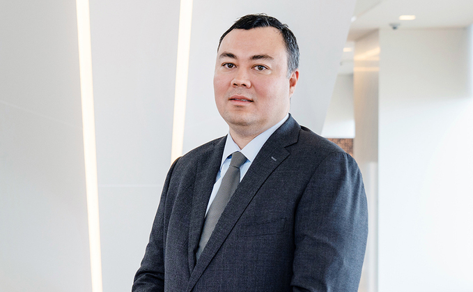 Alfred Murata, Portfolio Manager of the PIMCO GIS Income Fund